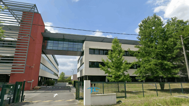 Bureaux 2500m2 à louer Gradignan Zone Commerciale et Tertiaire