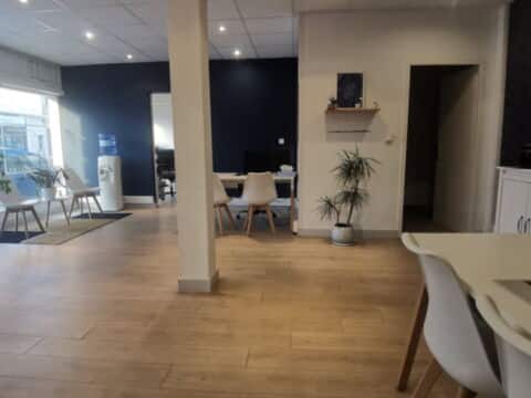 À LOUER – LOCAL COMMERCIAL DE 110 M² – TALENCE COURS DU MARÉCHAL GALLIENI