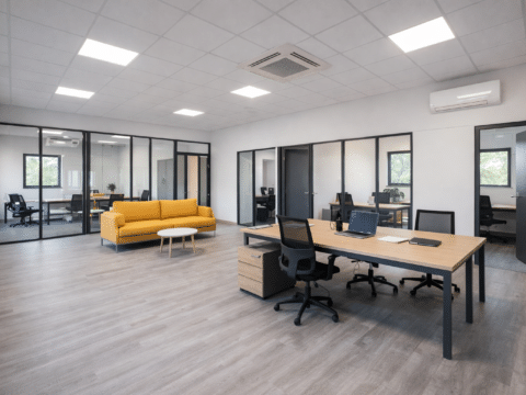 À LOUER – Bureaux refaits à neuf de 160 m² – Saint-Jean-d’Illac