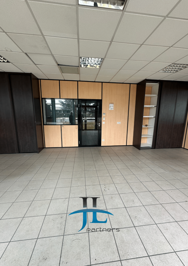 Location entrepôt 500m2 Langon