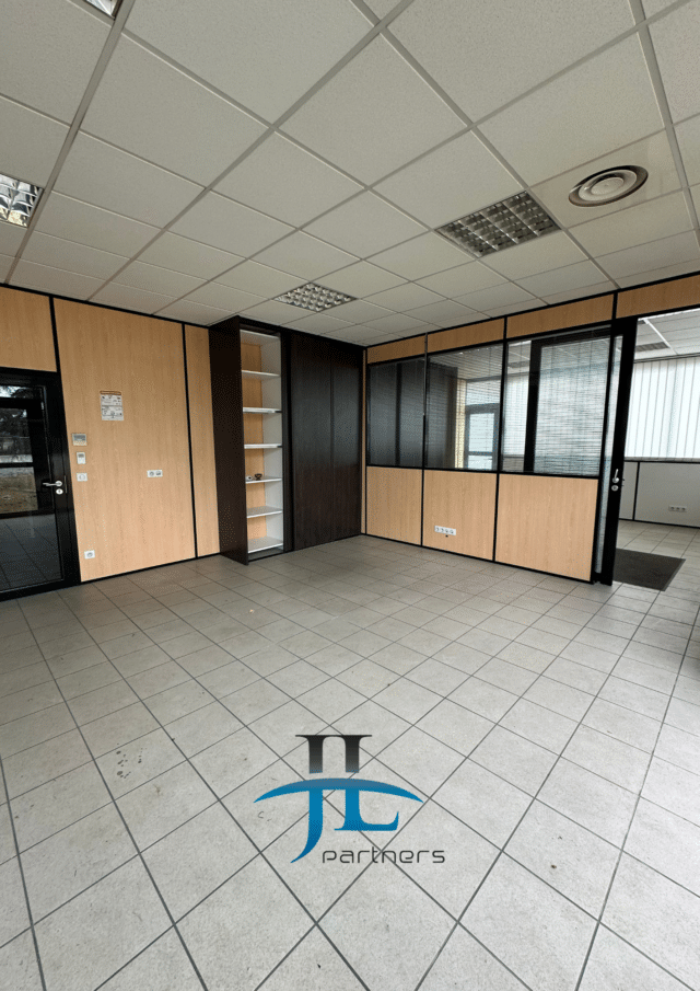 Location entrepôt 500m2 Langon