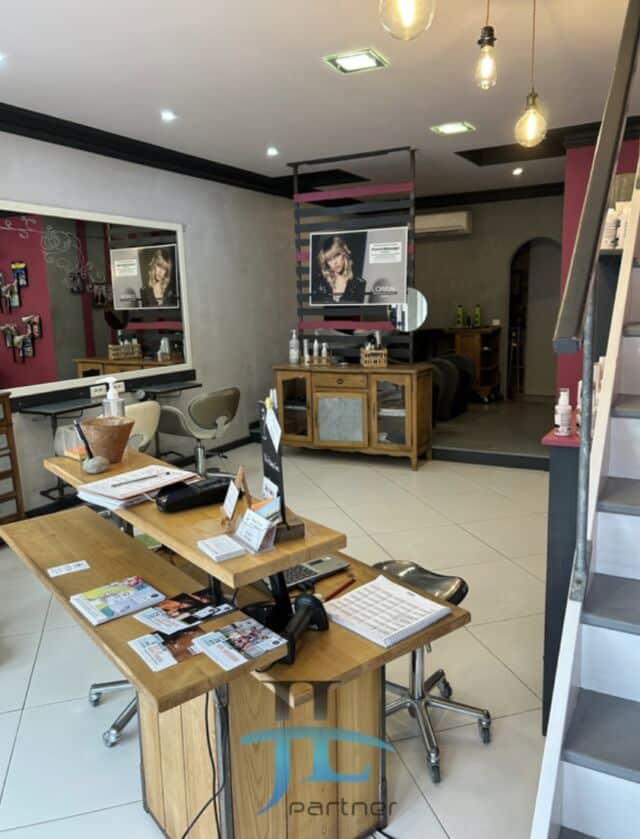 Vente de fonds de commerce salon de coiffure – Andernos-les-Bains