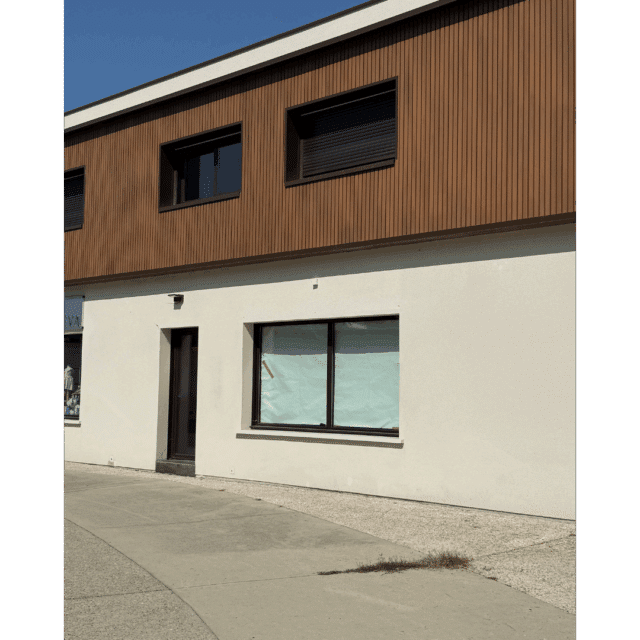 Locaux commerciaux loué 163m2 Léognan