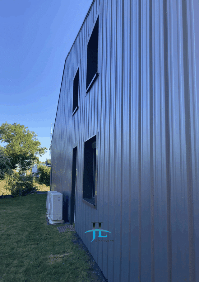 Entrepôt/Bureaux 662m2 à louer Gradignan Proche Rocade