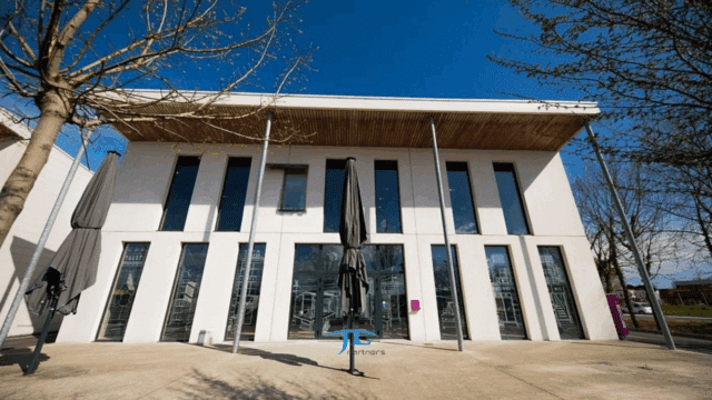 Local commercial 500m2 Restauration Zone Commerciale Le Haillan