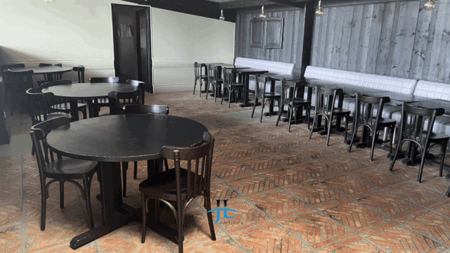 Local commercial 500m2 Zone Commerciale Le Haillan