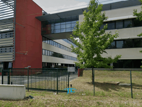 Entrepôt 200m2 à louer Gradignan Zone Commerciale et Tertiaire