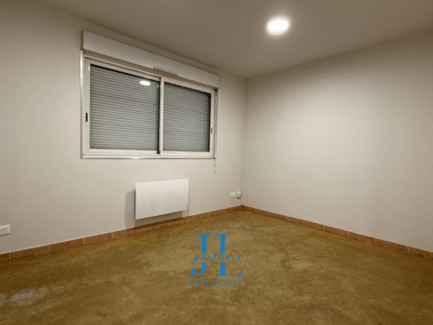 Local d&rsquo;activité 140 m2 – Saint Jean d&rsquo;Illac