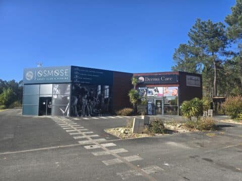 À VENDRE – LOCAL COMMERCIAL 800 m² – Le Pian-Médoc