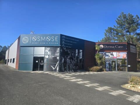 À LOUER– LOCAL COMMERCIAL 800 m² – Le Pian-Médoc