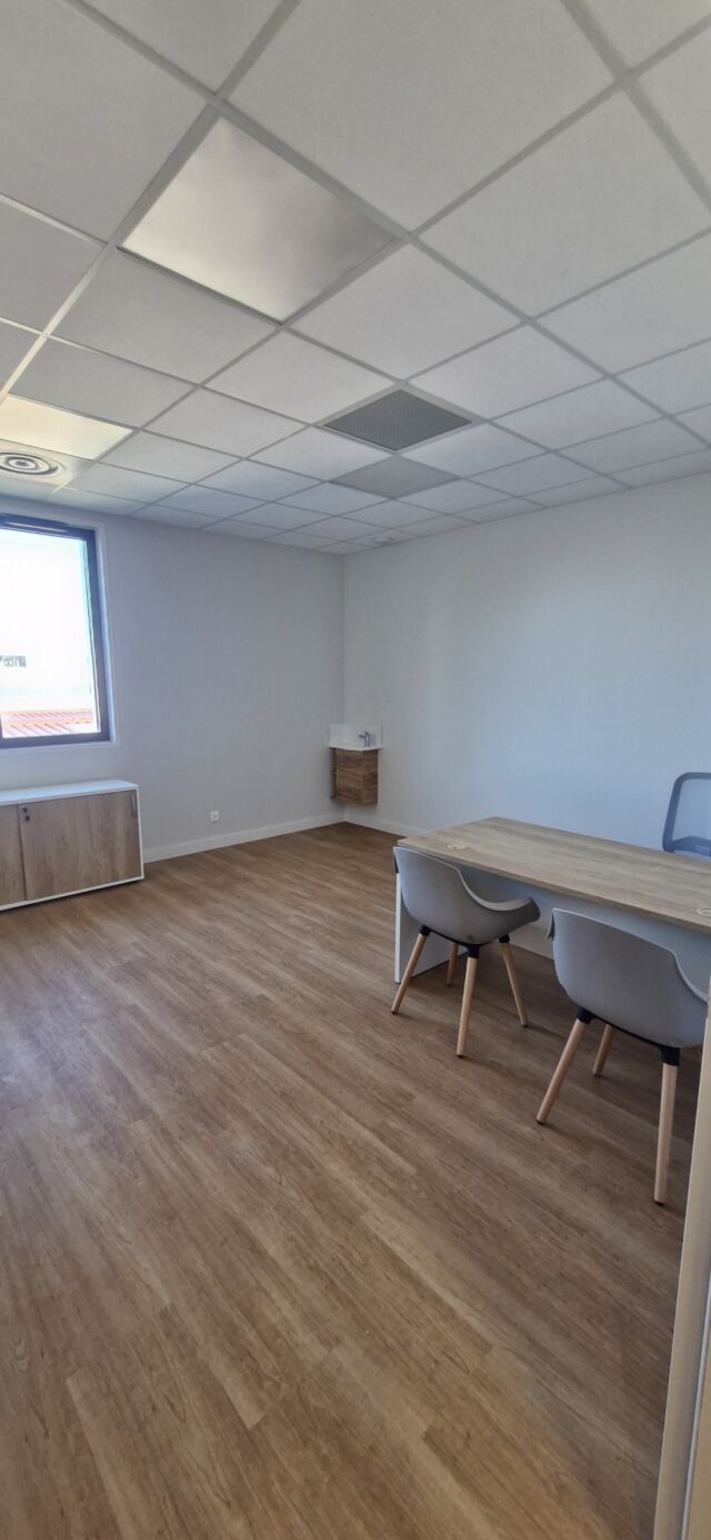 Cabinet Médical 20m² Haut de Gamme Bruges