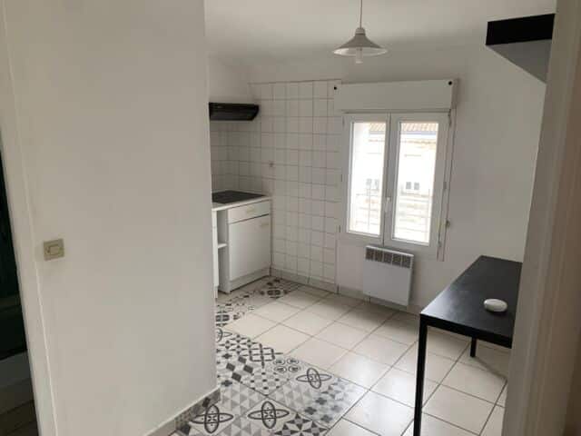 Immeuble Indépendant à Vendre – 400 m2 – Bordeaux