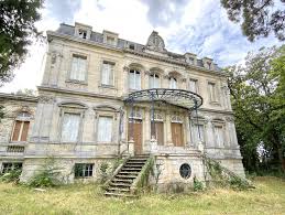 À vendre – Château à rénover – Eysines