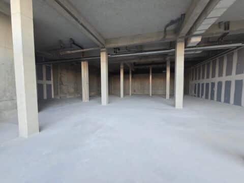  À VENDRE – Cellules Artisanales – Quartier Brazza – Bordeaux