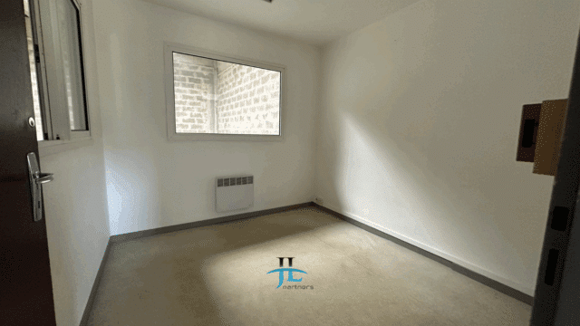 Location Entrepôt 100m2 La Réole Zone Industrielle