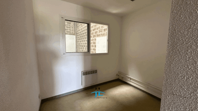 Location Entrepôt 100m2 La Réole Zone Industrielle
