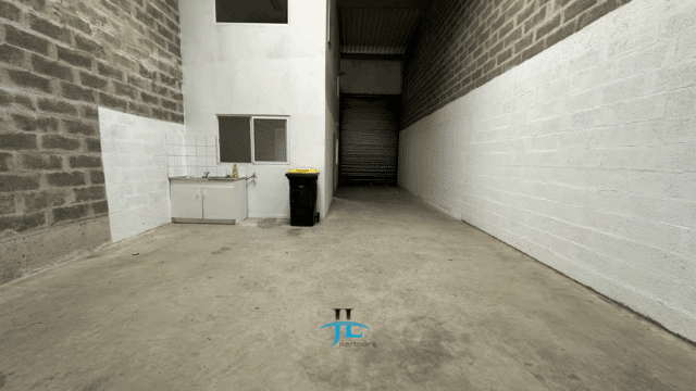Location Entrepôt 100m2 La Réole Zone Industrielle