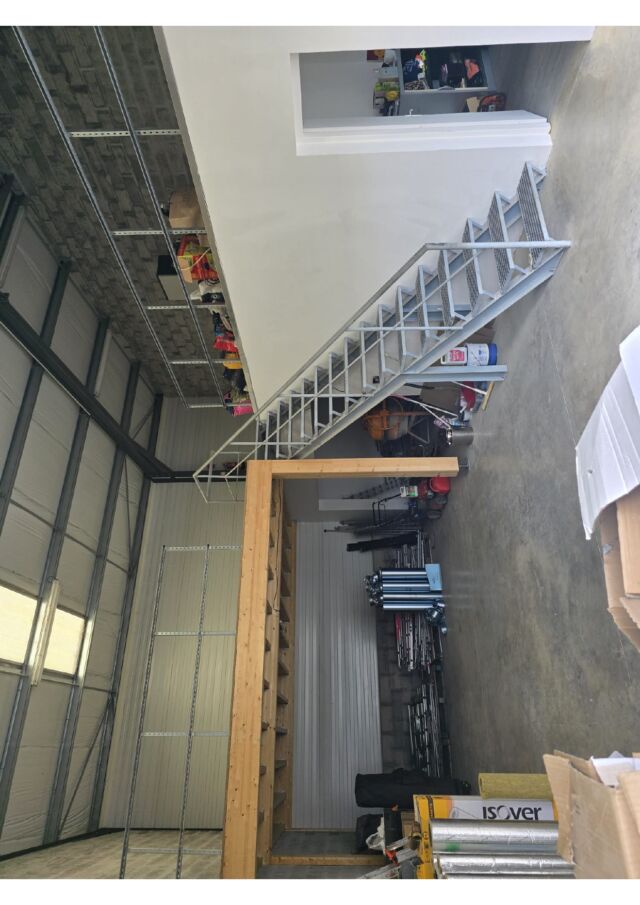 Local Artisan 170 m2 Eysines