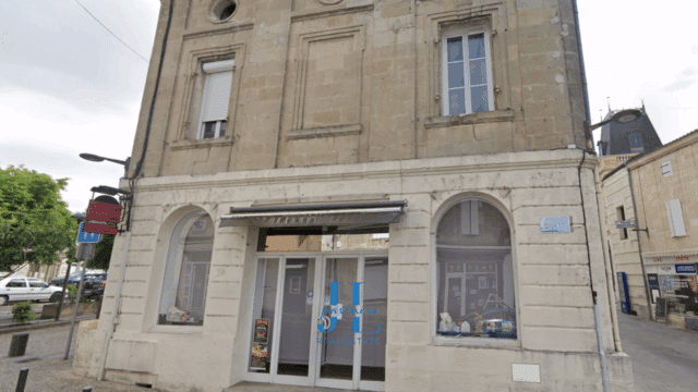 Fonds de commerce Boulangerie-Pâtisserie 318m2 + 94m2 logement Coutras