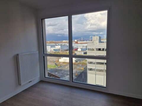 Grand T3 au 6ᵉ étage avec loggia, ascenseur et parking