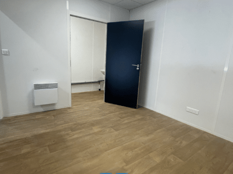 Local d’activité à louer 263 m² – Bègles (Avenue Jeanne d’Arc)