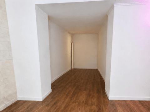 Droit Au Bail de Boutique de 85m2 Quartier Saint Pierre