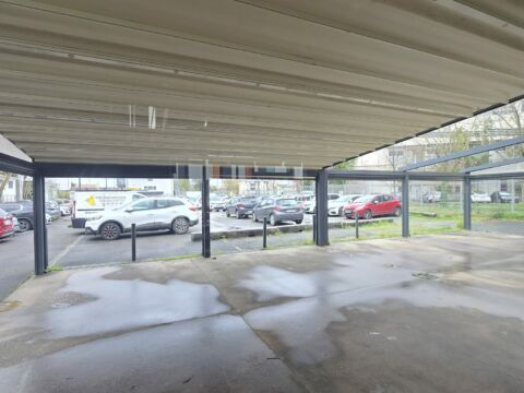 BAR / RESTAURANT À FORT POTENTIEL – BEGLES