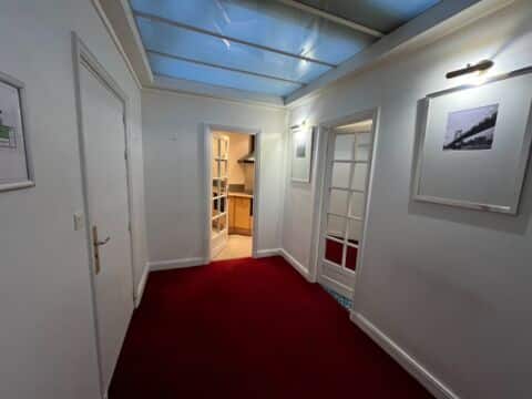 Vente de Bureaux de 95m2 Cours du Chapeau Rouge