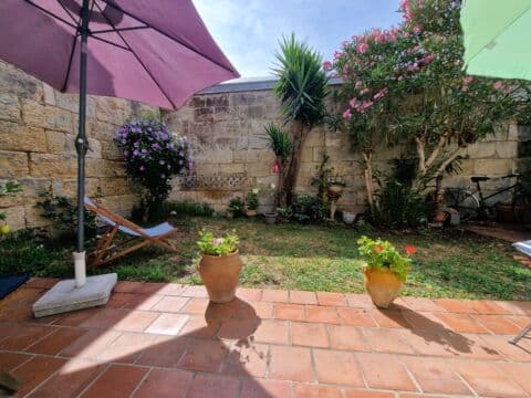 Charmante échoppe double familiale avec jardin exposé Sud-Est Bordeaux – Secteur Sacré Cœur / Gare Saint-Jean
