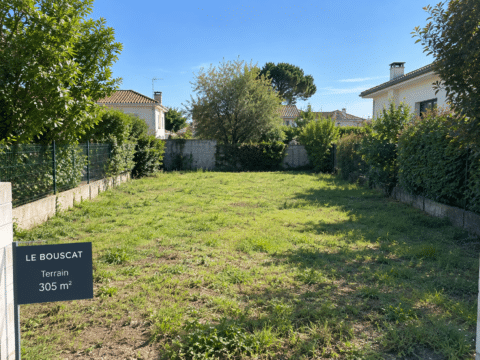 À VENDRE – TERRAIN CONSTRUCTIBLE DE 305 M² – LE BOUSCAT