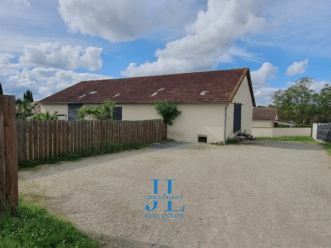 À VENDRE – ENSEMBLE IMMOBILIER MIXTE ACTIVITÉ / HABITATION – 700 M² – LANGON