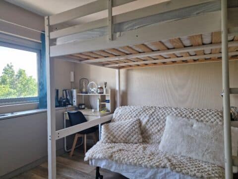 Studio lumineux avec vue dégagée – 3ᵉ étage