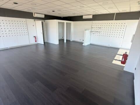 Location d&rsquo;un boutique de 75m2