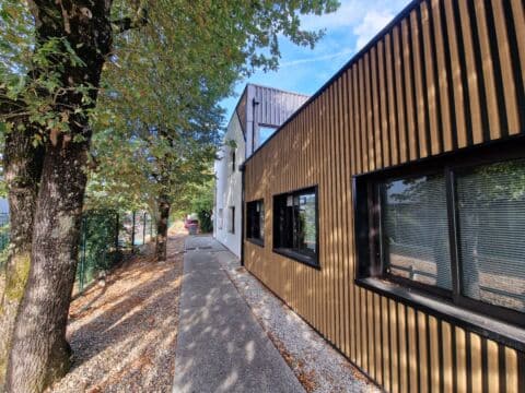 À VENDRE –Bureaux 371m² vendu loué – Rénovation complète 2024
